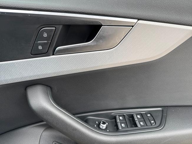 AUDI A4 Avant Photo 29