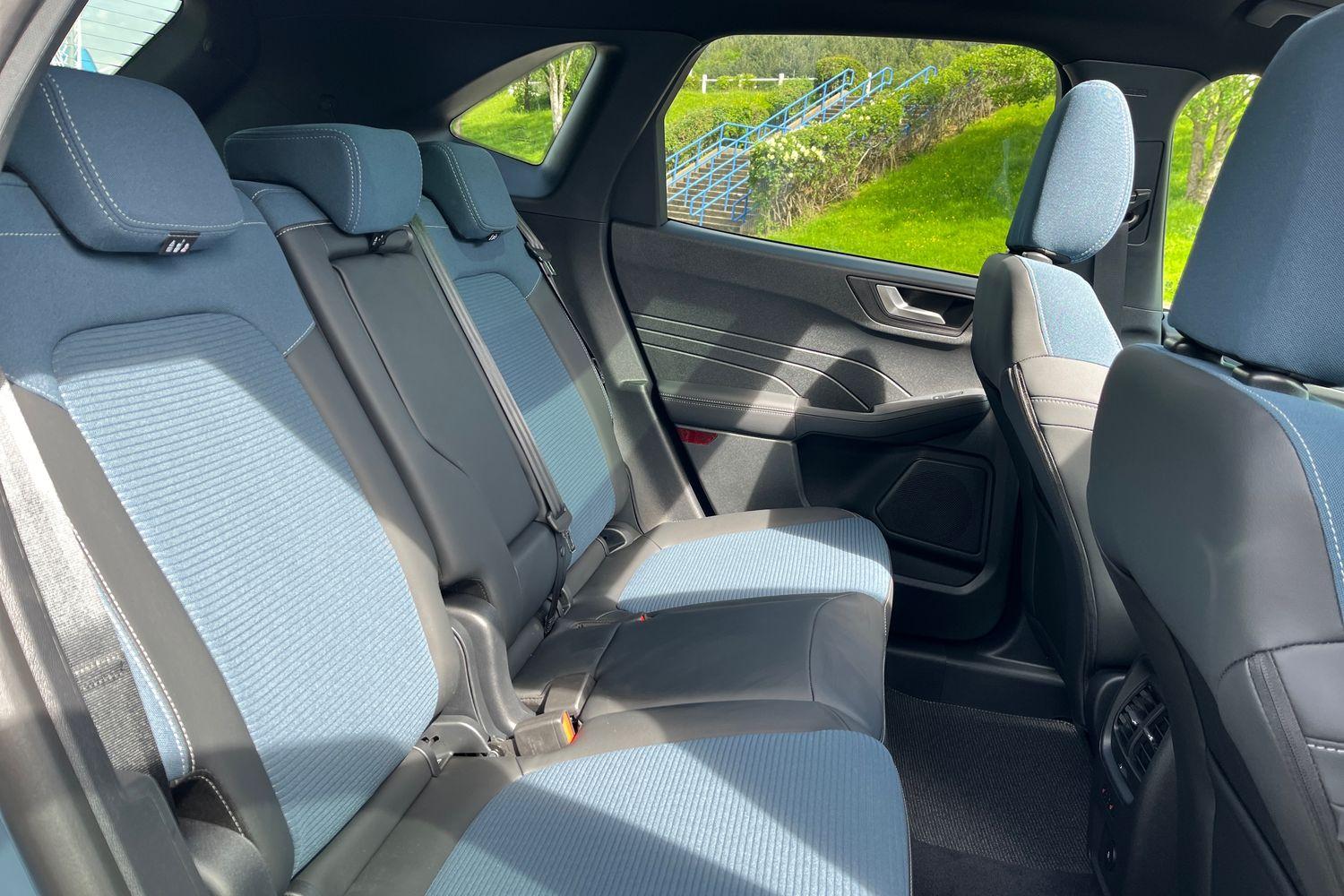 Ford Kuga Photo 36