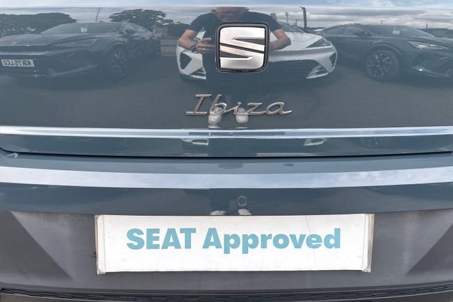 SEAT Ibiza Photo 31