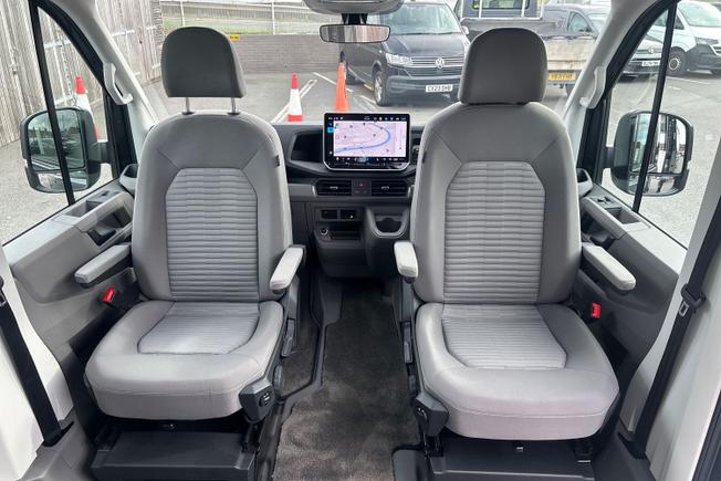 VOLKSWAGEN Grand California Photo 31
