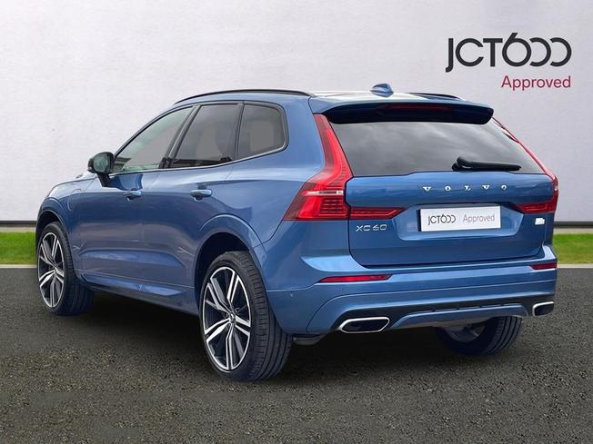 Volvo XC60 Photo 3