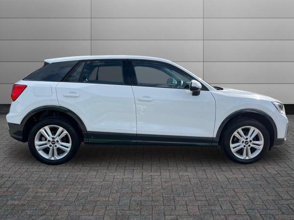 Audi Q2 Photo autoimg-4fea28c79442bec9b648e78af842b439fe345d6a.jpg