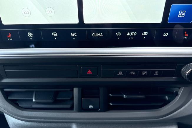 VOLKSWAGEN Transporter Photo 34