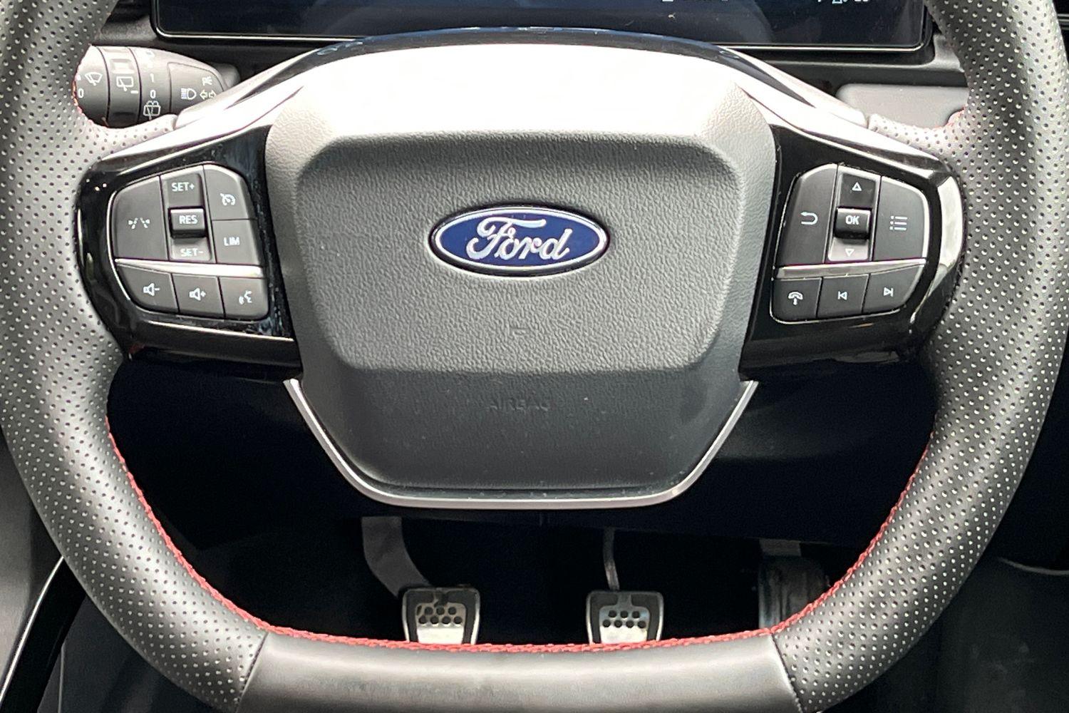 Ford PUMA Photo 11