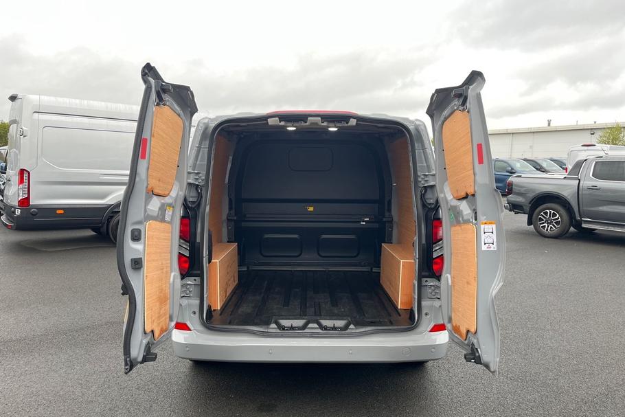 Used Ford TRANSIT CUSTOM 7