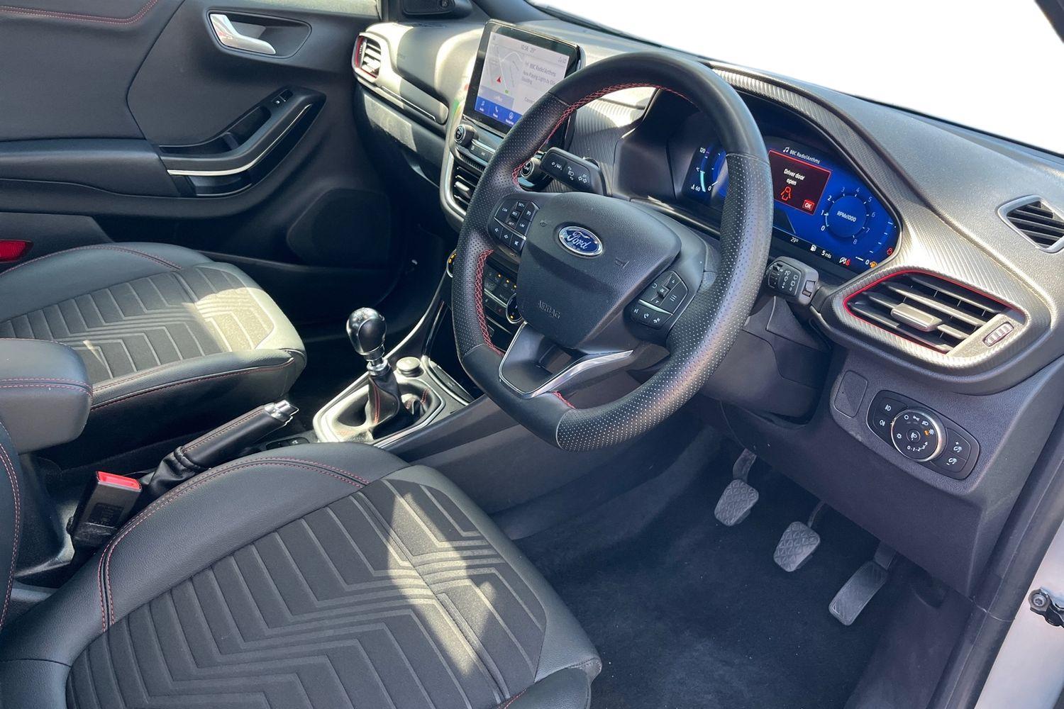 Ford PUMA Photo 8