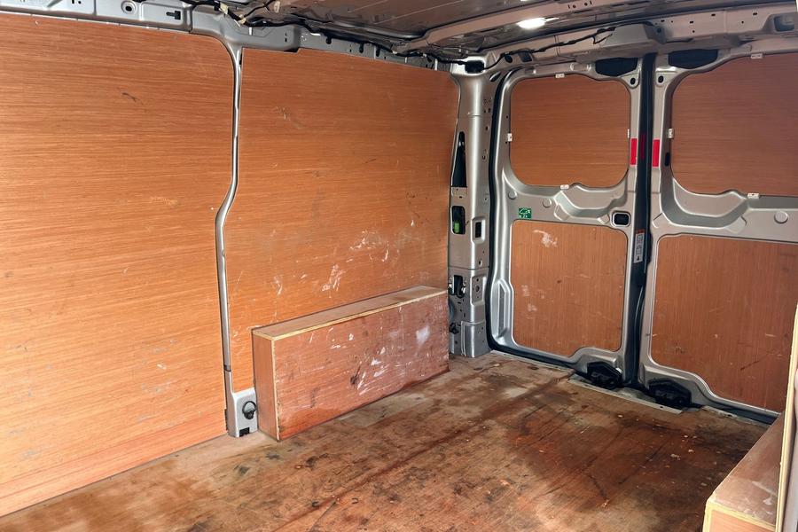 Ford TRANSIT CUSTOM Photo autoimg-4ffe92c8cfd7f7dd44af5457a15c3b348c436ae8.jpg