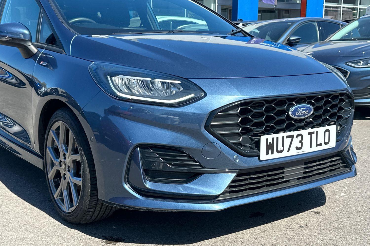 Ford FIESTA Photo 30