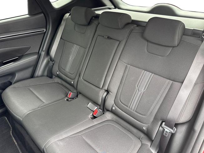 HYUNDAI Tucson Photo 9
