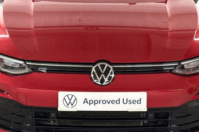 VOLKSWAGEN Golf Photo 39