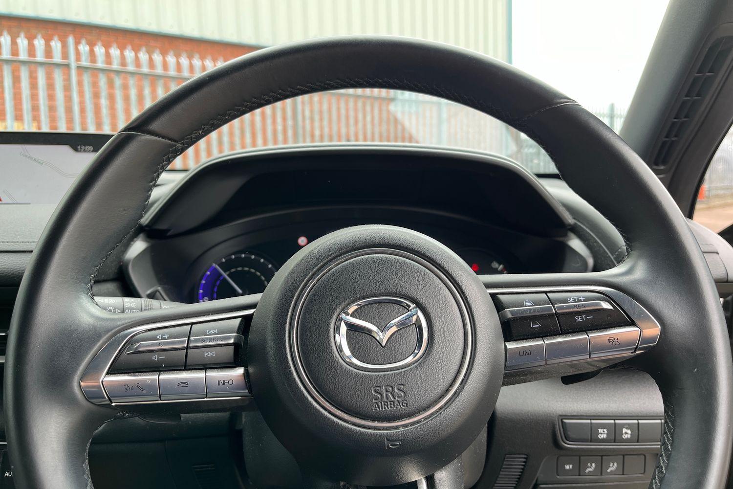 Mazda MX-30 Photo 11