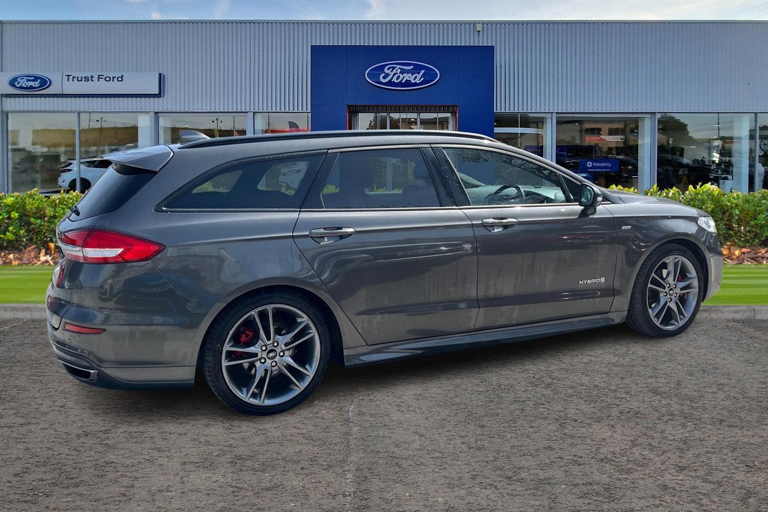 Ford MONDEO Photo 2