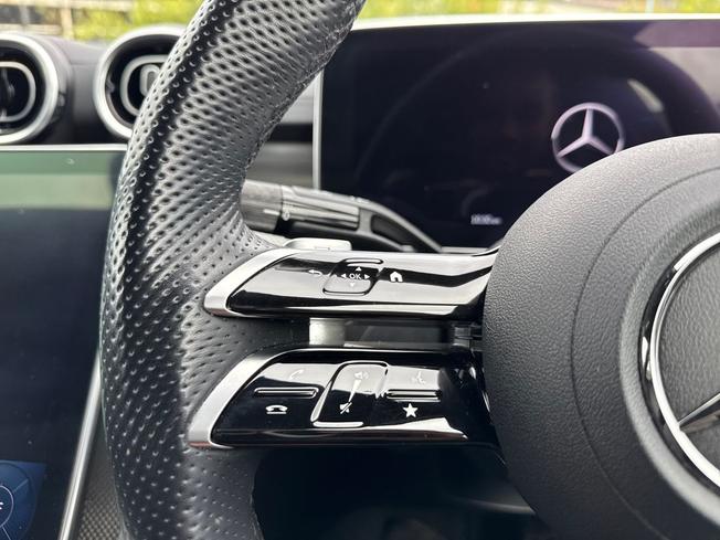 MERCEDES-BENZ C Class Photo 16
