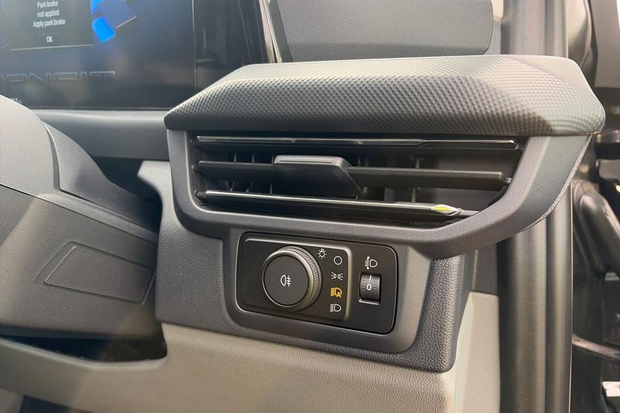 Ford TRANSIT CUSTOM Photo autoimg-500b5ed97ffb9930cddfb1337b29118d9ff5aa2f.jpg