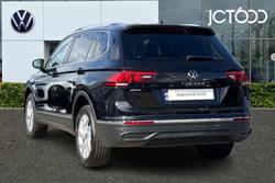 VOLKSWAGEN Tiguan Allspace Photo 3