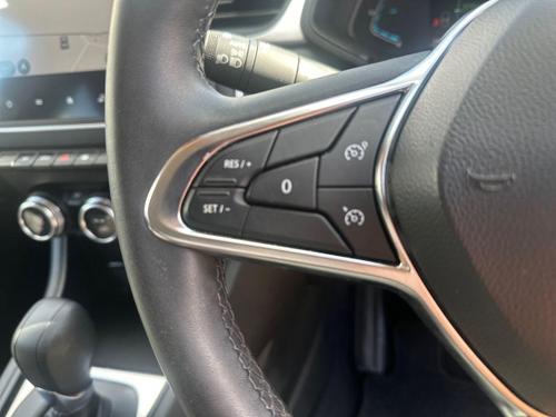 Renault CAPTUR Photo autoimg-500dffae5ffdad842a72e3d82a95e24b91b0c37d.jpg
