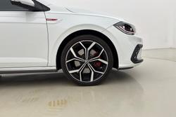 VOLKSWAGEN Polo Photo 5