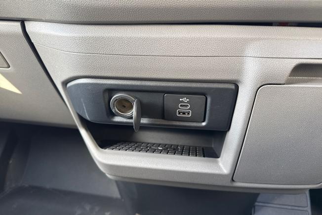 Volkswagen Transporter Photo 37