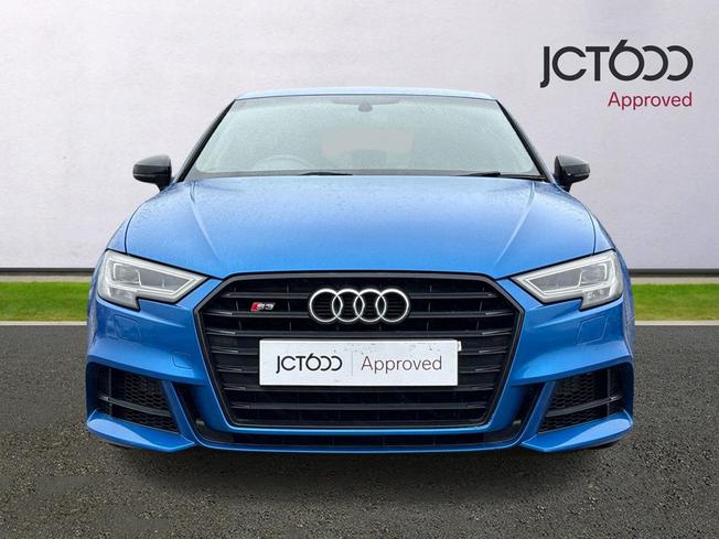 AUDI S3 Photo 8