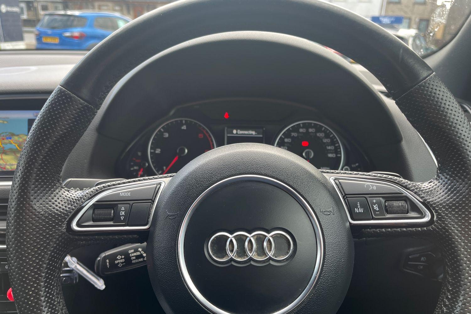 Audi Q5 Photo 11