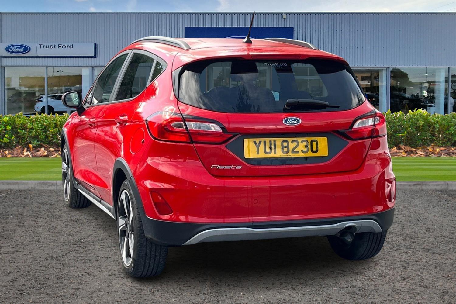 Ford FIESTA Photo 1