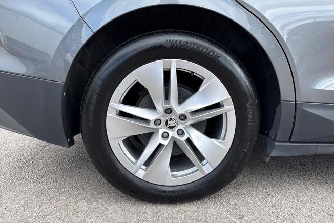 ŠKODA Enyaq Photo 21