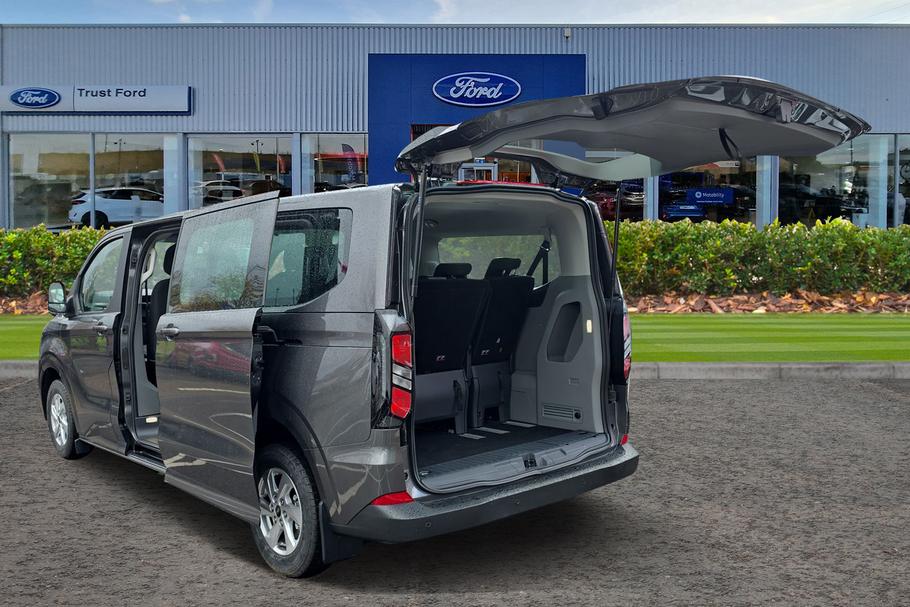 Used Ford TOURNEO CUSTOM 8