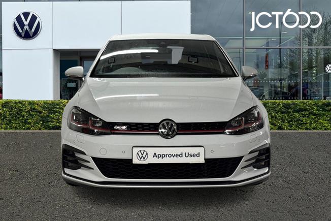 VOLKSWAGEN Golf Photo 8