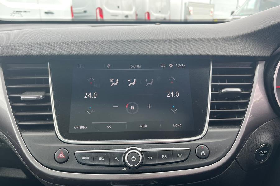 Vauxhall CROSSLAND X Photo autoimg-502326e5126885d0d273b084b0064f581128125e.jpg