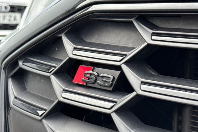 Audi S3 Photo 22
