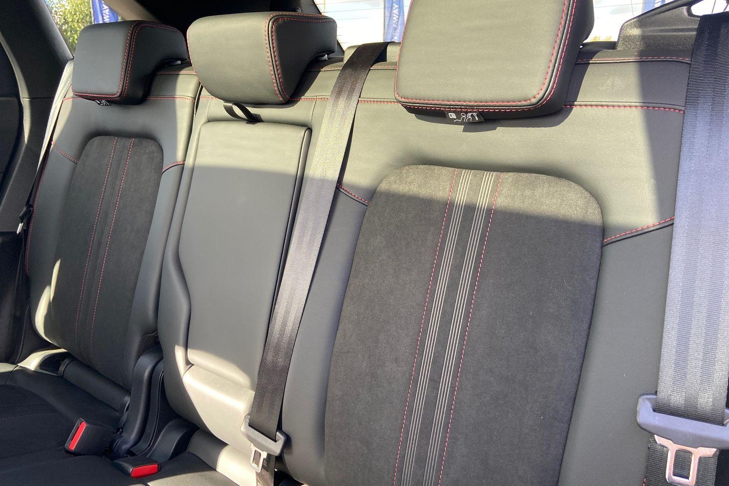 Ford KUGA Photo 19