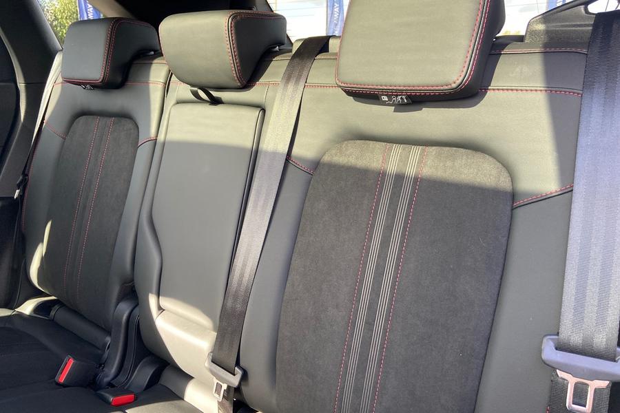 Ford KUGA Photo autoimg-50270437eda6b0427d375ccdc0e083296fb5ad99.jpg