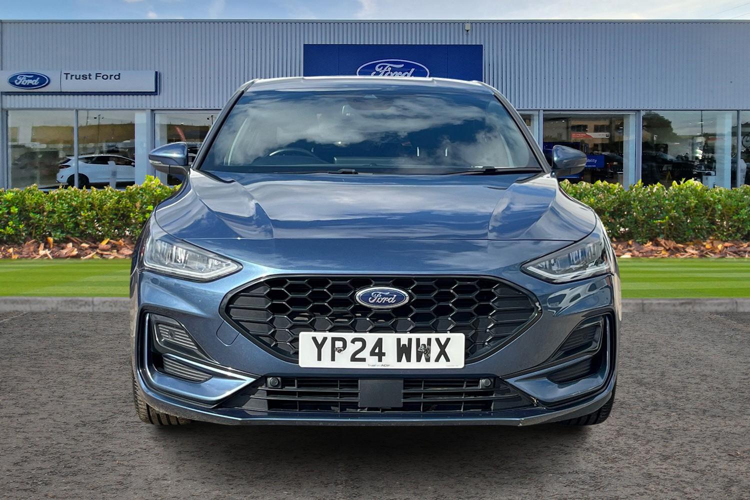 Ford Focus Photo 5