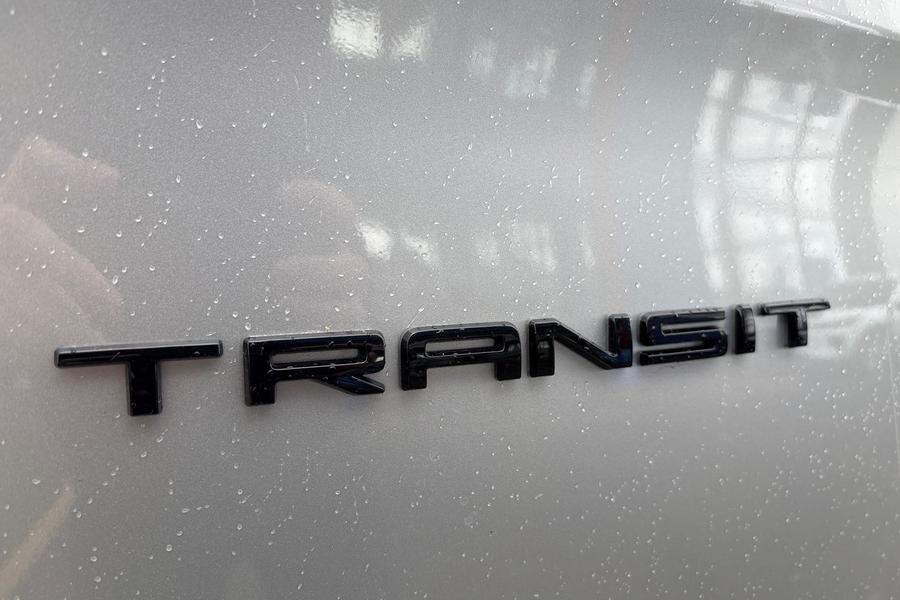 Ford TRANSIT CUSTOM Photo autoimg-5028501198ff9a8635a2377e9a92cd7191c9fbd1.jpg