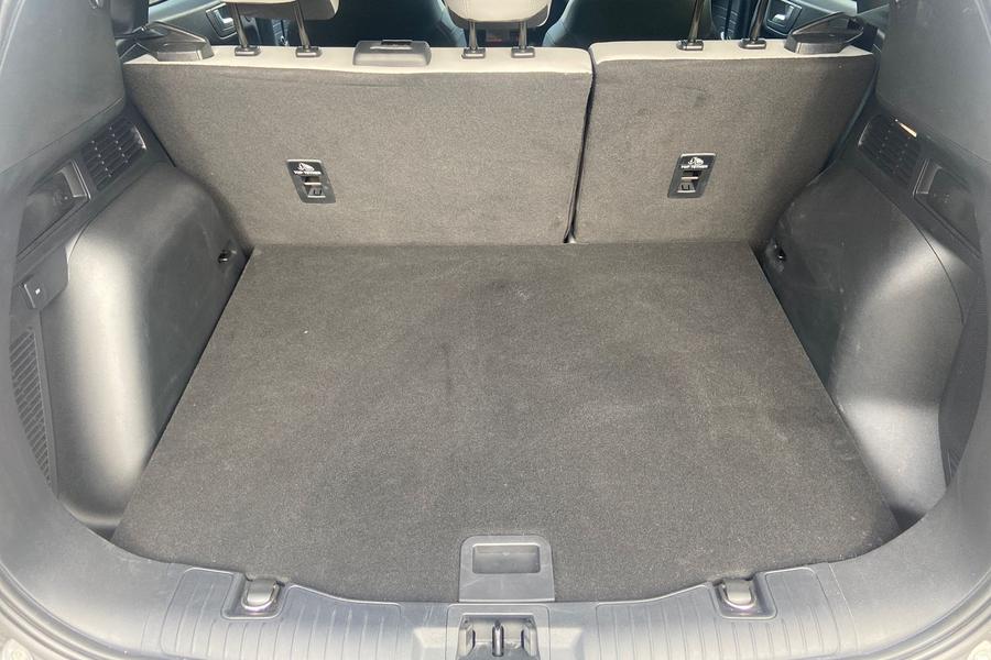 Ford KUGA Photo autoimg-5033190cb9cfe853700738cbedfe2def0f5ee1a0.jpg