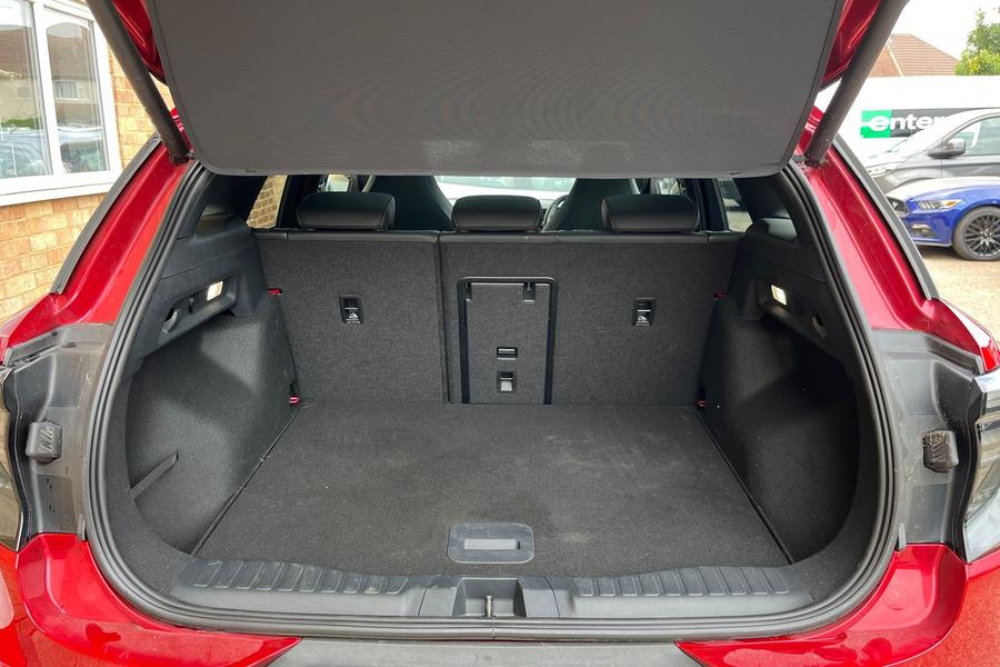 Ford Explorer Photo autoimg-5033b9bcbe13ff6622fffacfd6cded88bf151c11.jpg
