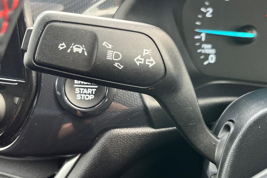 Ford FIESTA Photo autoimg-5037f688146fc53dc6bcdc710960a191517af32f.jpg