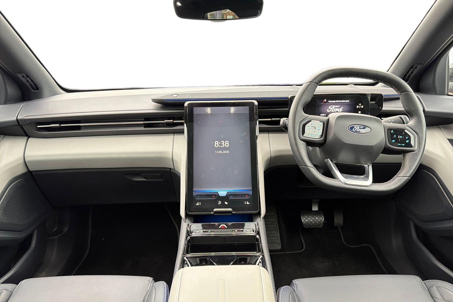 Ford EXPLORER Photo 9