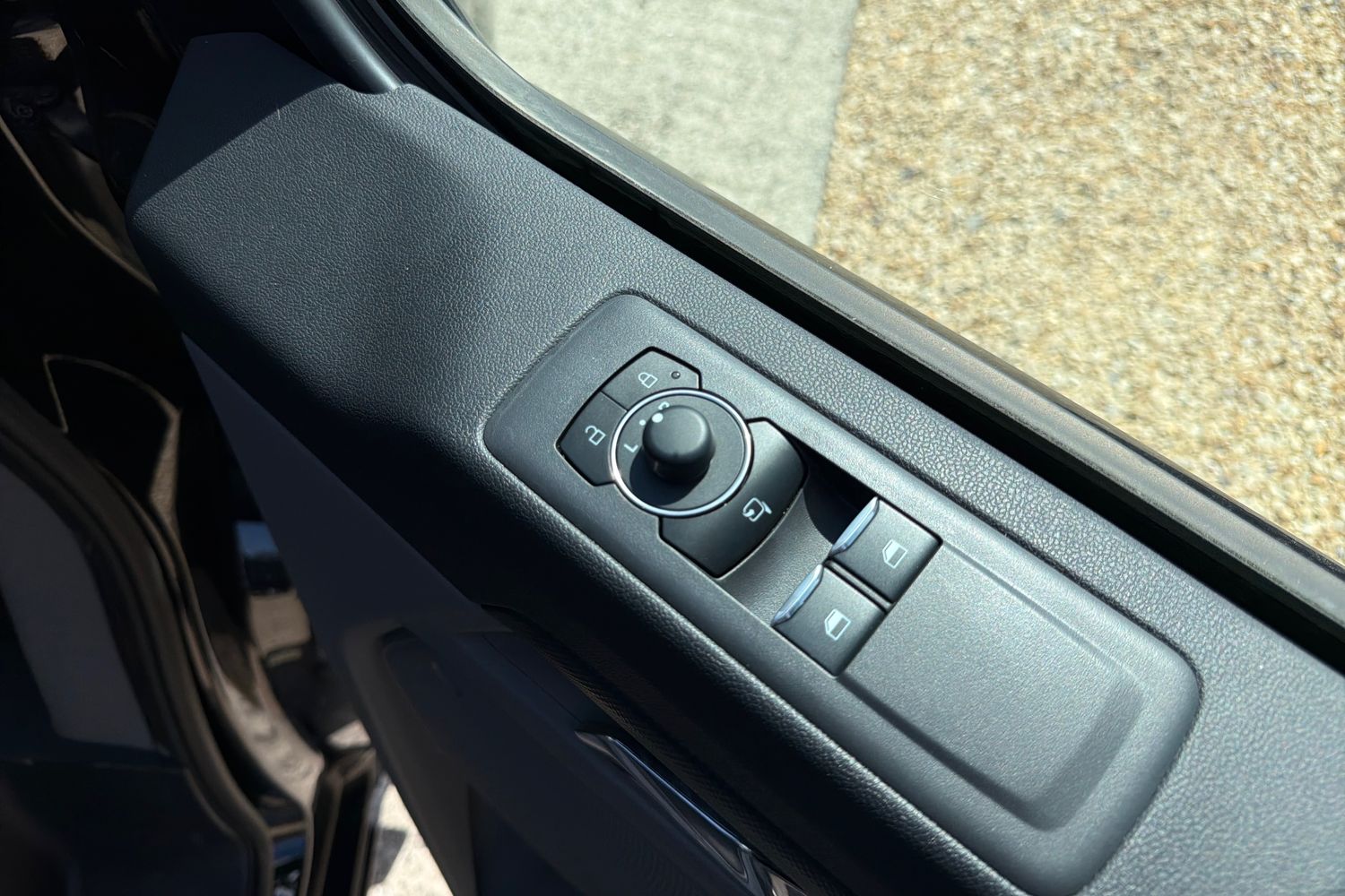 Ford TRANSIT CUSTOM Photo 30