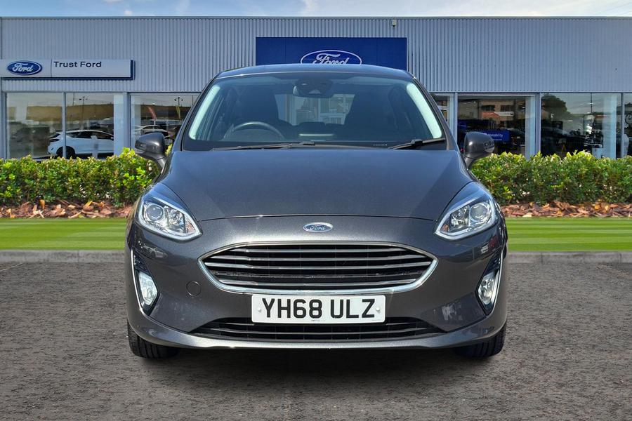Ford FIESTA Photo autoimg-50420bc62f320223acf30012e60e42d2c450a218.jpg