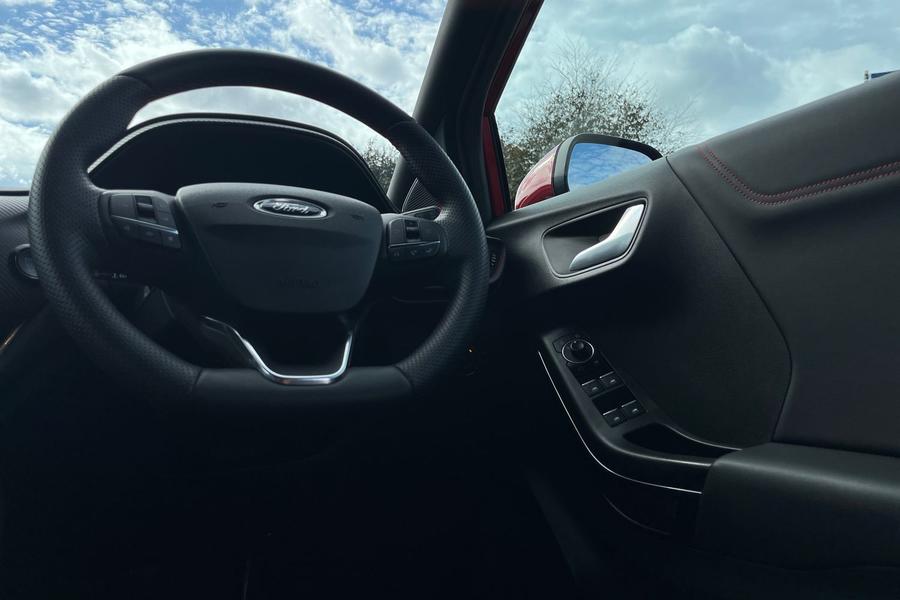 Ford Puma Photo autoimg-5042bccf770e7023ff190de2ad93c4556cb860bb.jpg