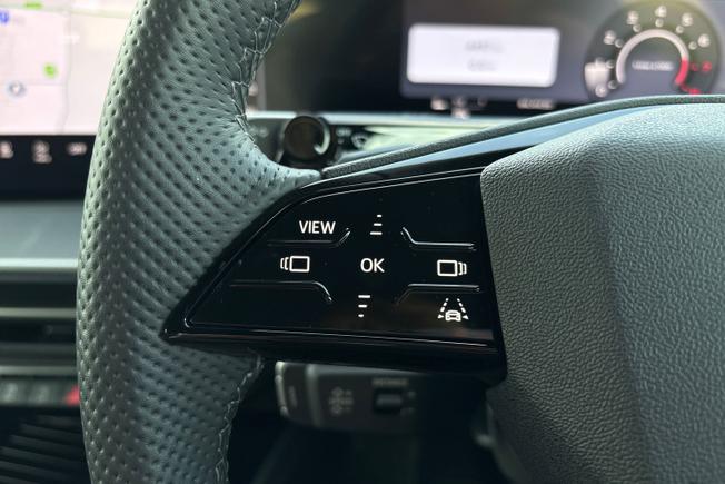 Audi Q3 Photo 16