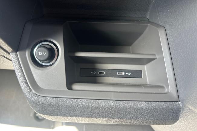 Volkswagen Crafter Photo 43