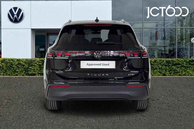 VOLKSWAGEN Tiguan Photo 7