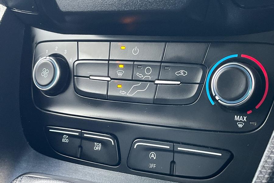 Ford TRANSIT CONNECT Photo autoimg-504fd377a7aa436a9b174758fcf48cf238d3d768.jpg