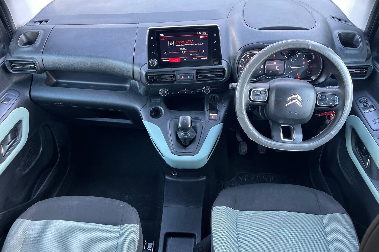 Citroen BERLINGO Photo 9