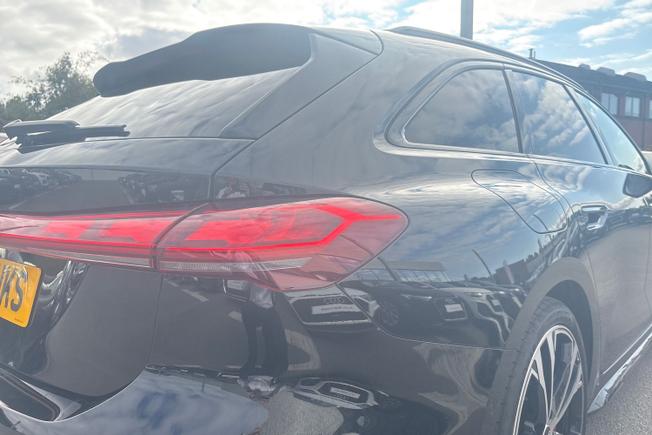 Audi S5 Avant Photo 18