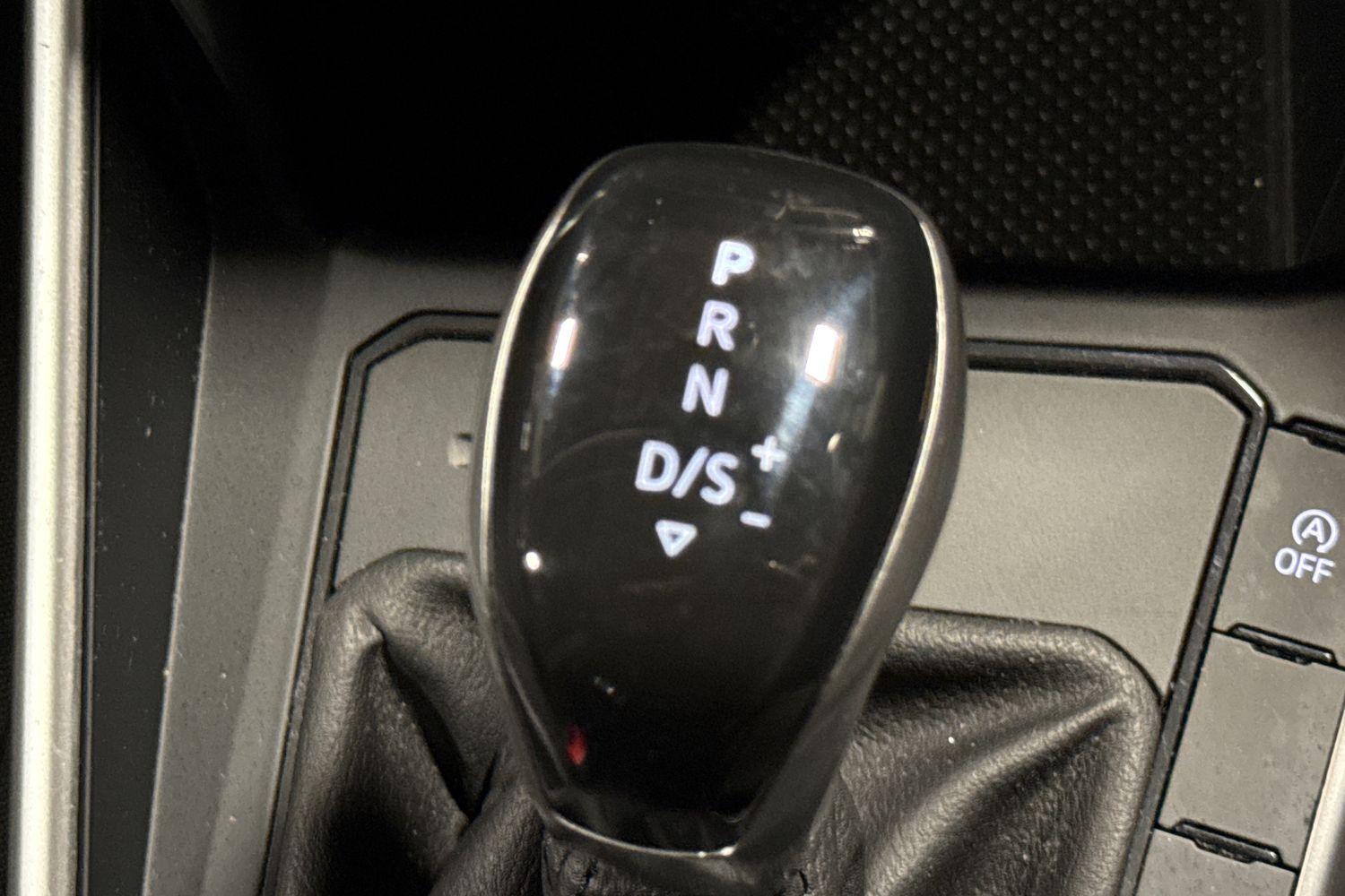 Volkswagen POLO Photo 32