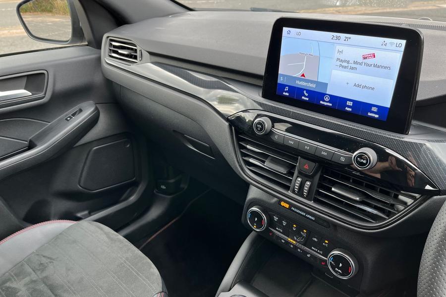 Ford KUGA Photo autoimg-5058473ddafdf88bacd4531c58f4f317de699fb6.jpg