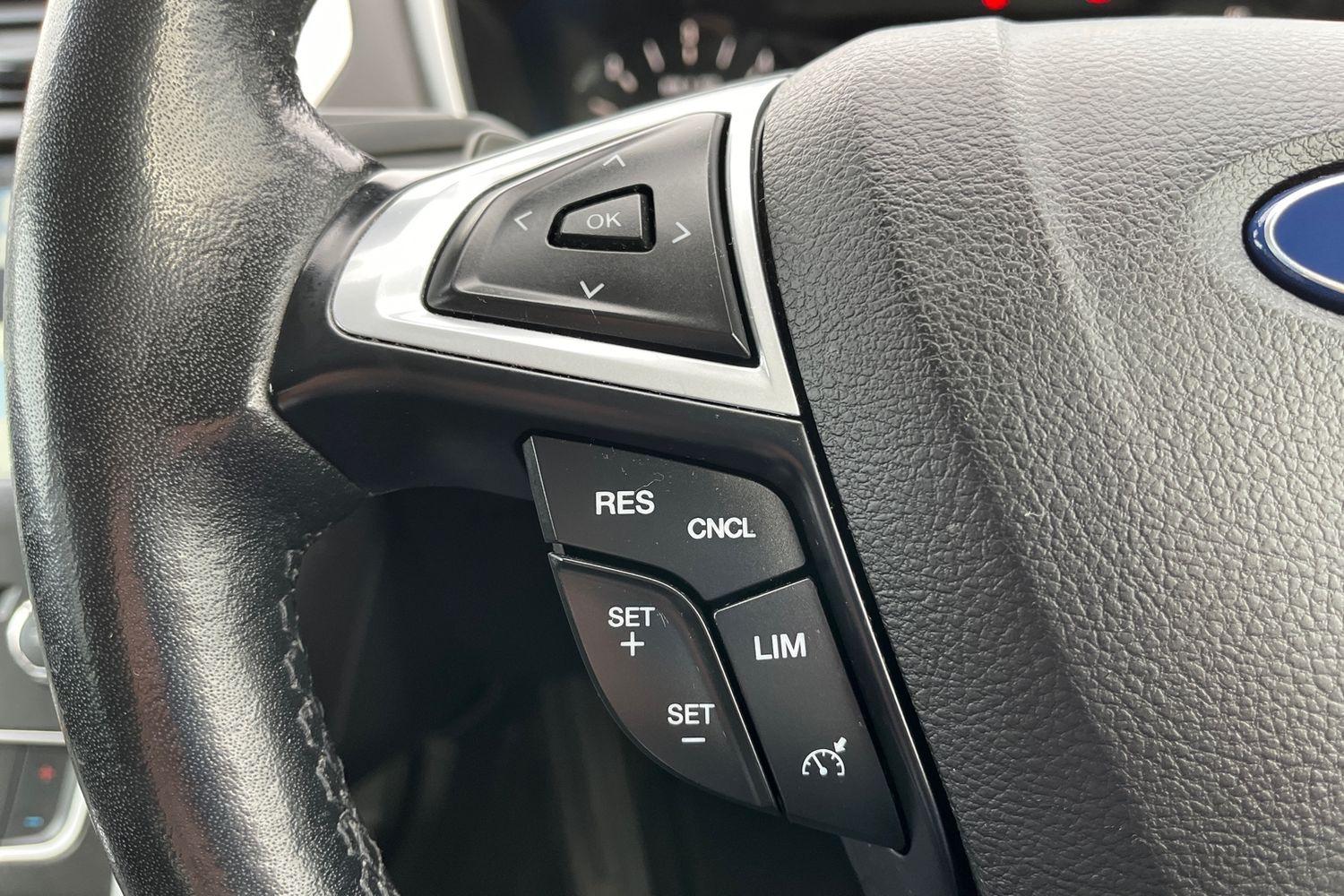 Ford MONDEO Photo 29